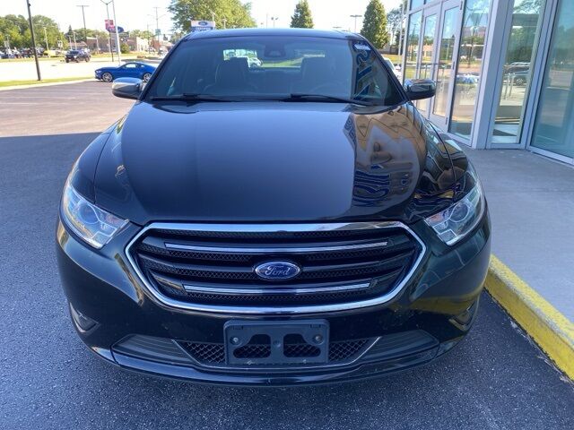 2019 Ford Taurus Limited Green Bay WI