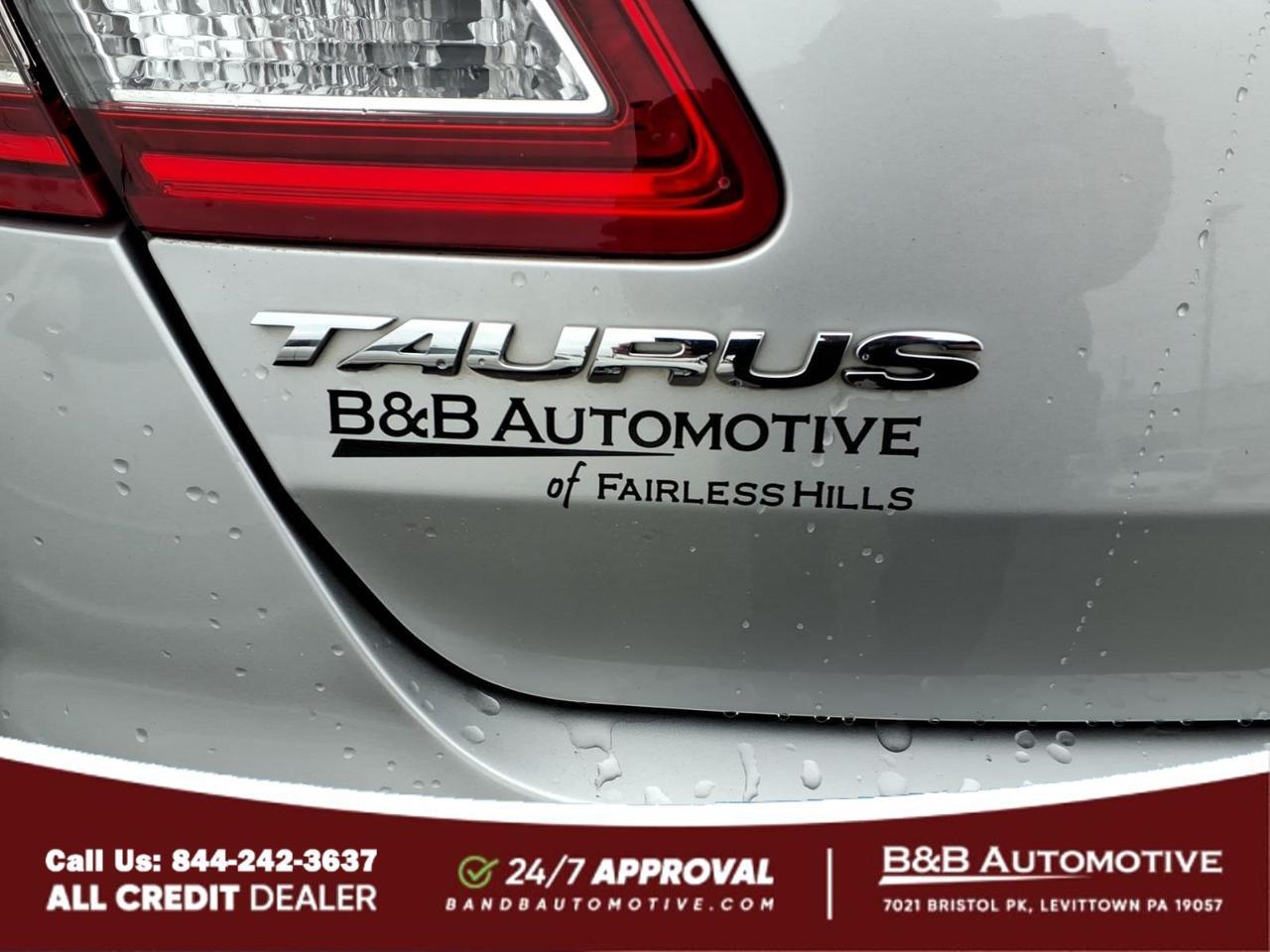 2019 Ford Taurus Limited Levittown PA