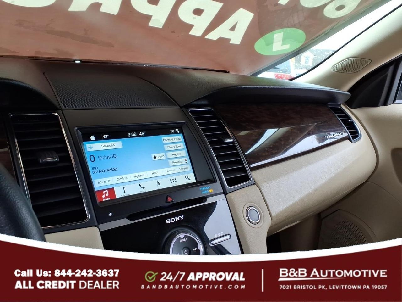 2019 Ford Taurus Limited Levittown PA