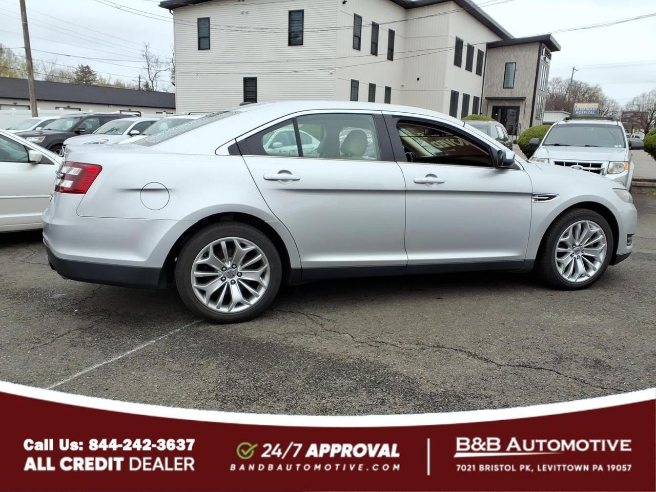 2019 Ford Taurus Limited Levittown PA