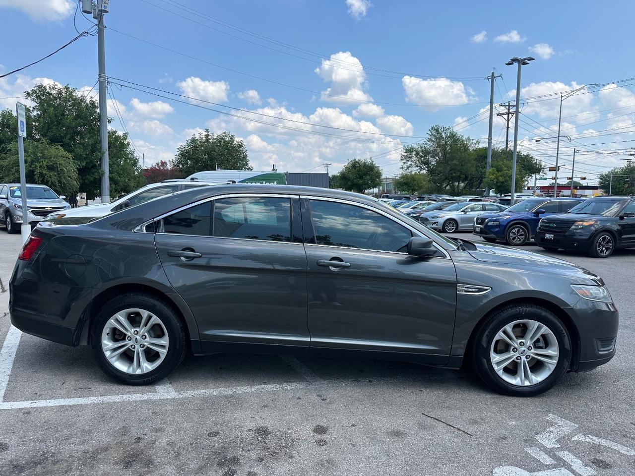 2019 Ford Taurus SE FWD Austin TX