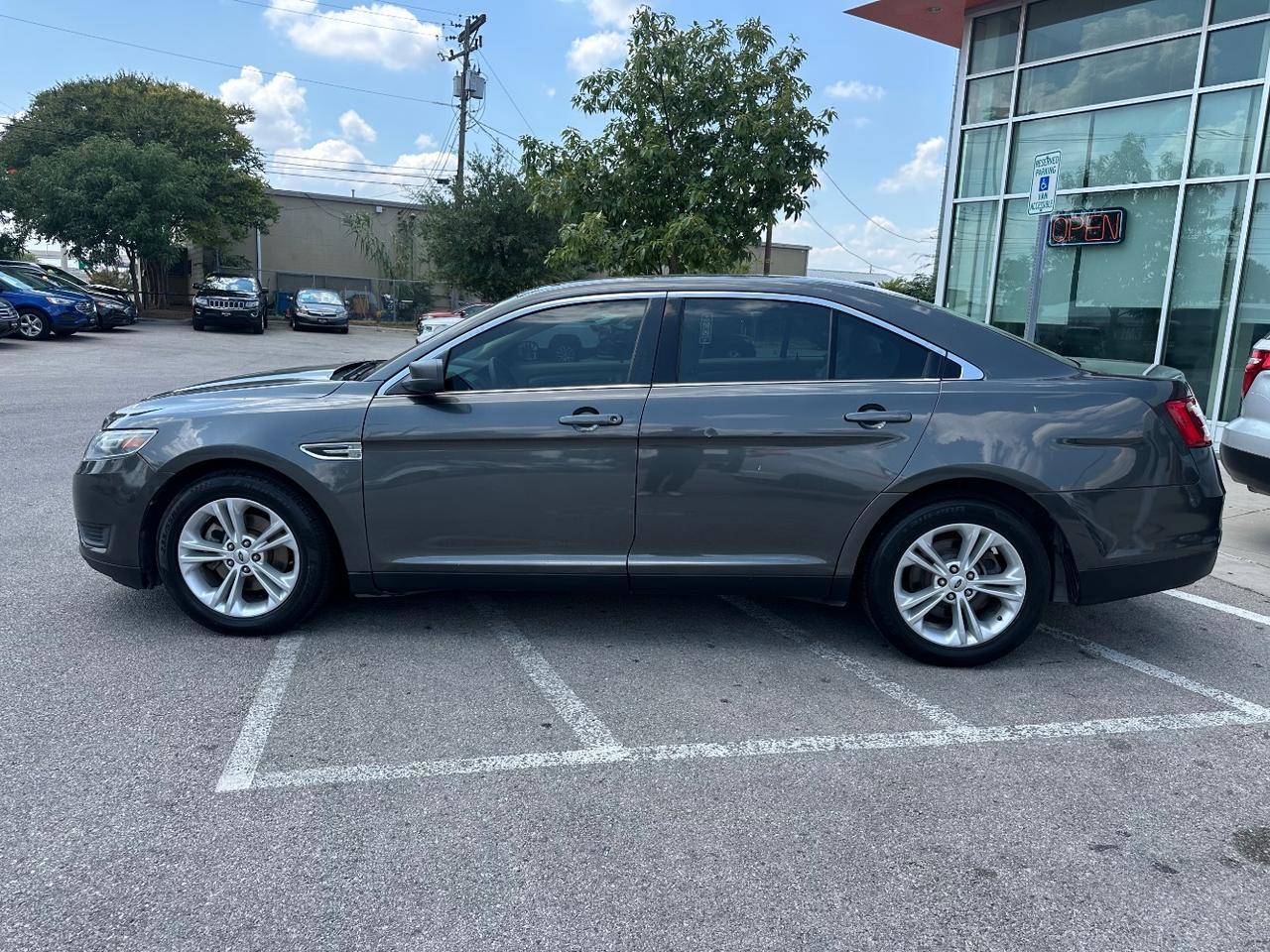 2019 Ford Taurus SE FWD Austin TX