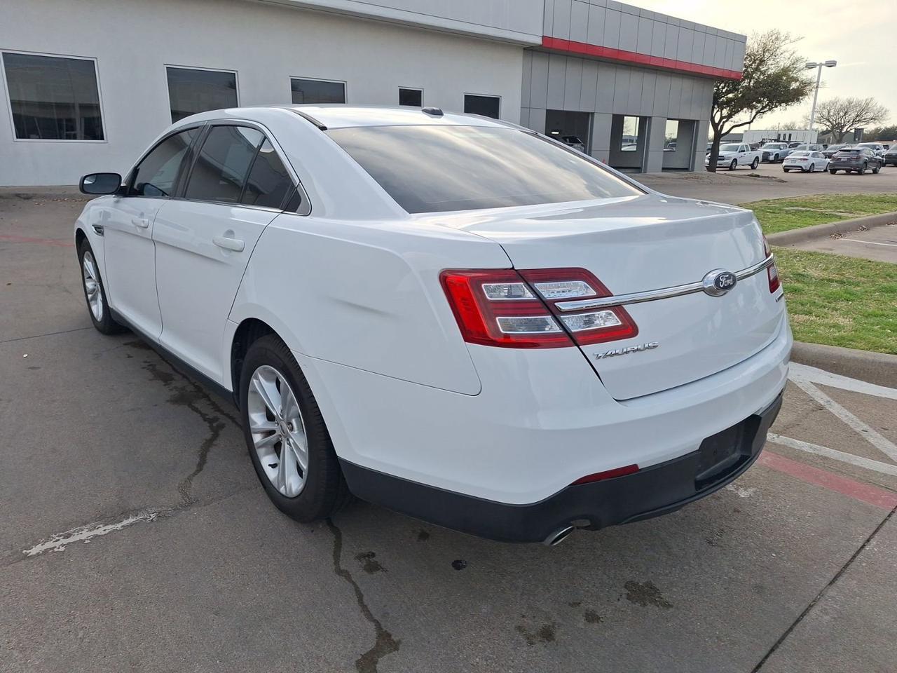 2019 Ford Taurus SE Hurst TX