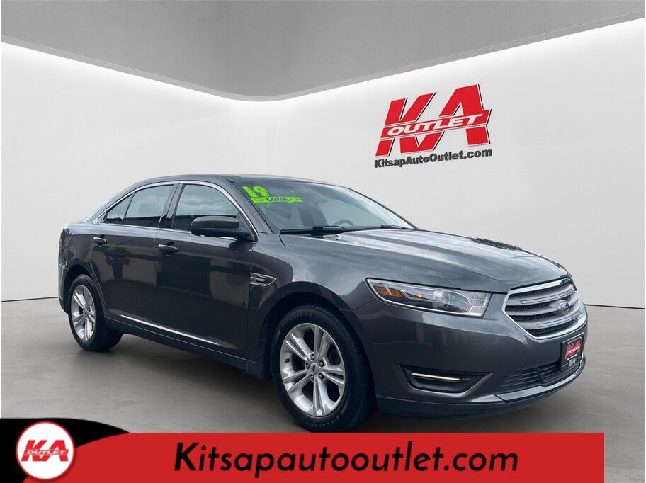 2019 Ford Taurus SEL Sedan 4D