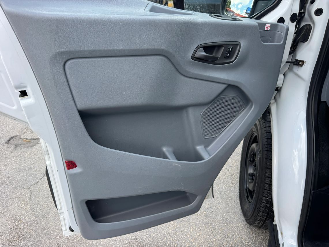 2019 Ford Transit 150 Van Medium Roof w/Sliding Side Door w/LWB Van 3D