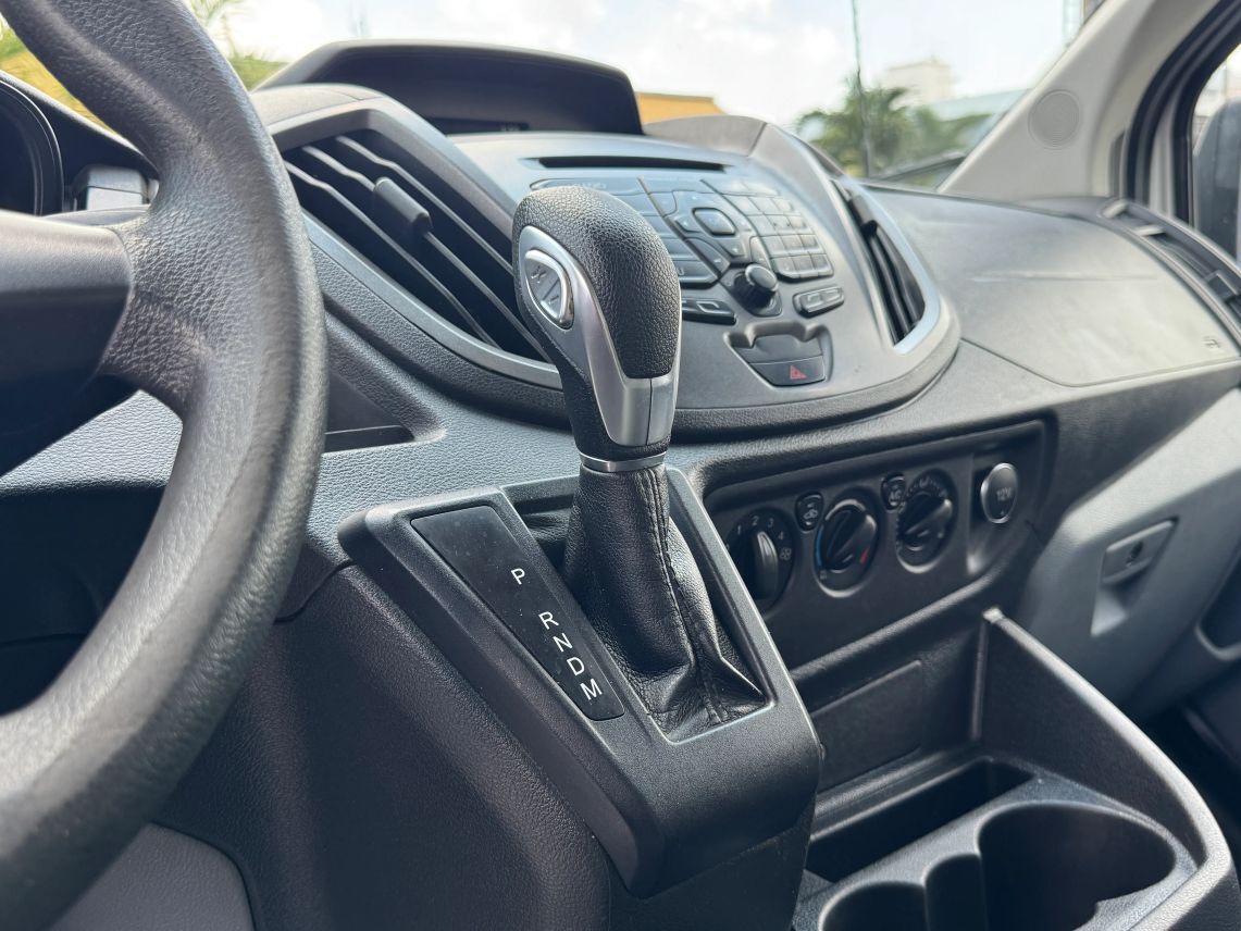 2019 Ford Transit 150 Van Medium Roof w/Sliding Side Door w/LWB Van 3D