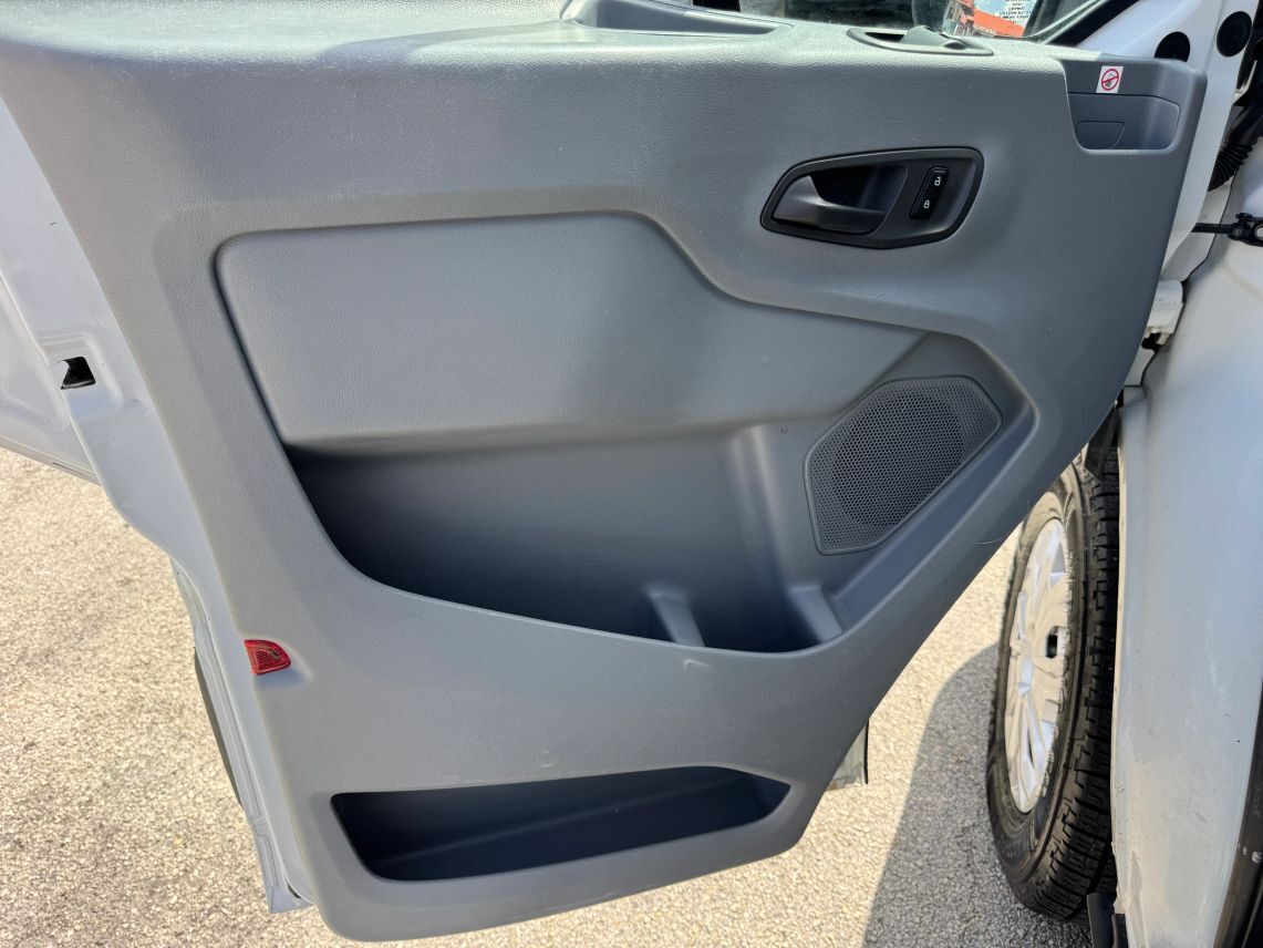 2019 Ford Transit 150 Van Medium Roof w/Sliding Side Door w/LWB Van 3D