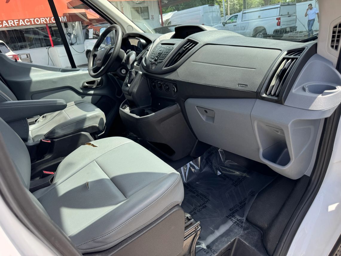 2019 Ford Transit 150 Van Medium Roof w/Sliding Side Door w/LWB Van 3D