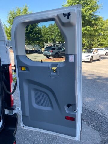 2019 Ford Transit-150 XLT w/RH Sliding Door Low Roof 129.9 WB Charlotte NC