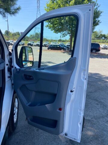 2019 Ford Transit-150 XLT w/RH Sliding Door Low Roof 129.9 WB Charlotte NC
