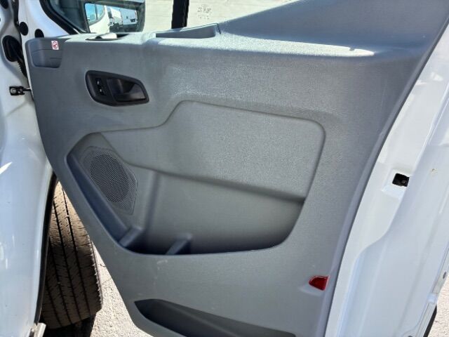 2019 Ford Transit-150 w/RH Sliding Door Medium Roof 147.6 WB Charlotte NC