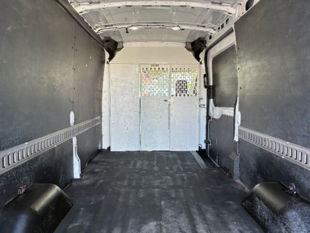 2019 Ford Transit-150 w/RH Sliding Door Medium Roof 147.6 WB Charlotte NC