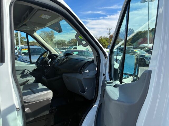 2019 Ford Transit-150 w/RH Sliding Door Medium Roof 147.6 WB Charlotte NC