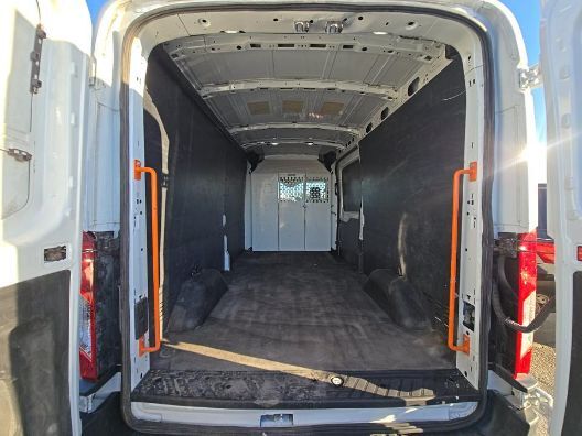 2019 Ford Transit-150 w/RH Sliding Door Medium Roof 147.6 WB Charlotte NC