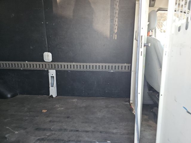 2019 Ford Transit-150 w/RH Sliding Door Medium Roof 147.6WB Charlotte NC