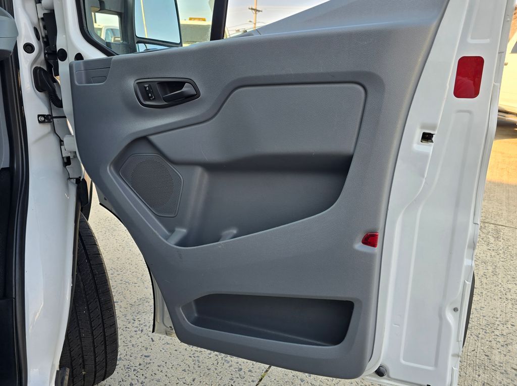 2019 Ford Transit Chassis Cab Base - Photo 31