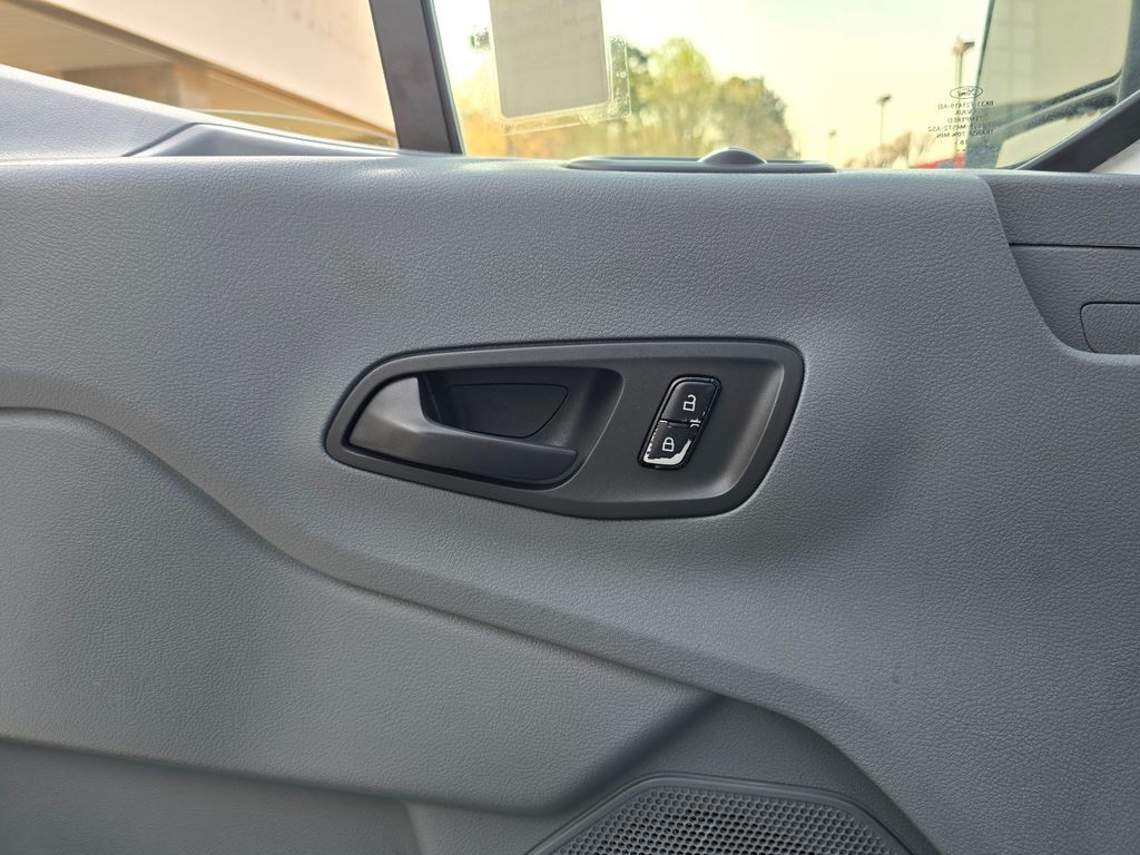 2019 Ford Transit Chassis Cab Base - Photo 27