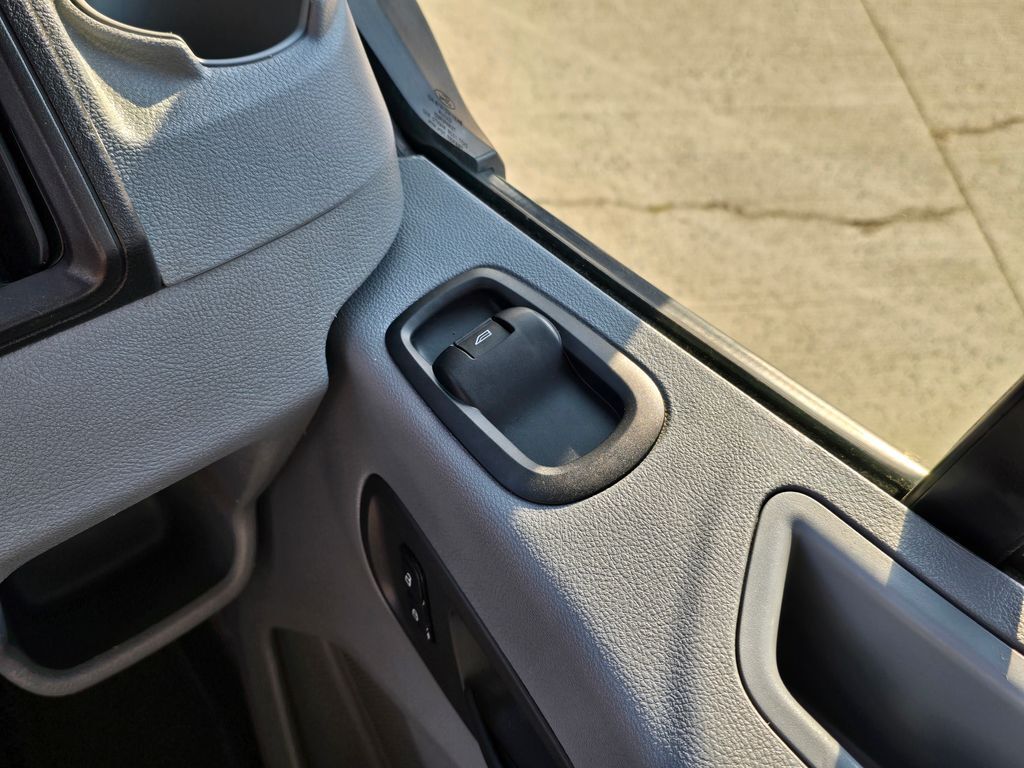 2019 Ford Transit Chassis Cab Base - Photo 32