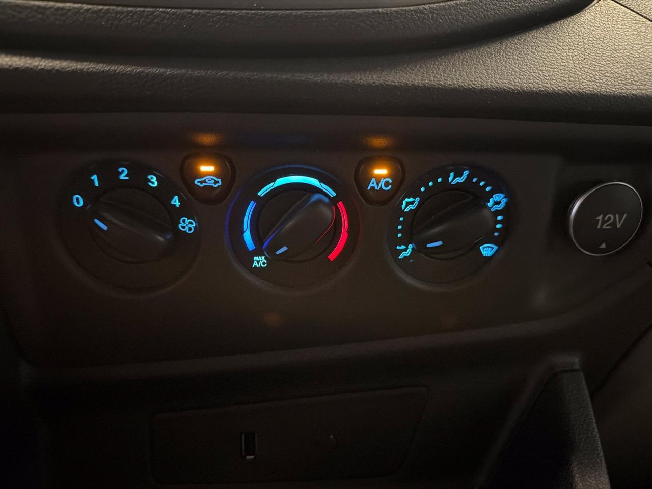 2019 Ford Transit-250 Base Ashland VA