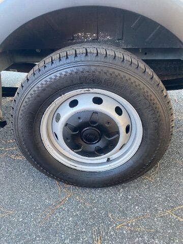 2019 Ford Transit-250 w/RH Sliding Door Low Roof 147.6  WB Charlotte NC