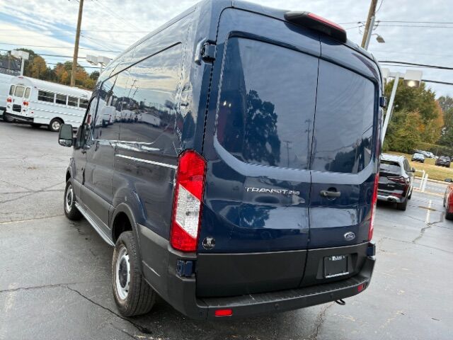 2019 Ford Transit-250 w/RH Sliding Door Medium Roof 129.9 WB Charlotte NC