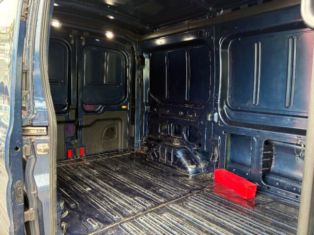 2019 Ford Transit-250 w/RH Sliding Door Medium Roof 129.9 WB Charlotte NC