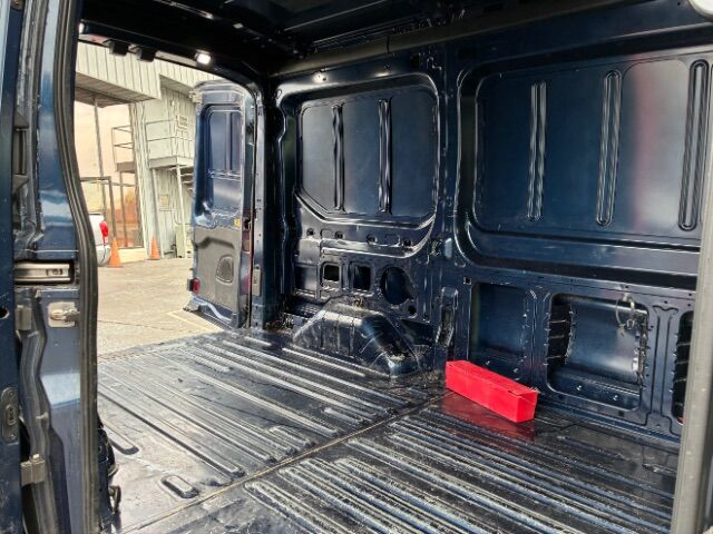 2019 Ford Transit-250 w/RH Sliding Door Medium Roof 129.9 WB Charlotte NC