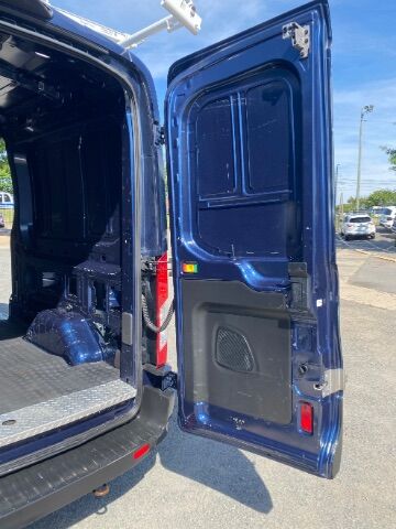 2019 Ford Transit-250 w/RH Sliding Door Medium Roof 147.6 WB Charlotte NC