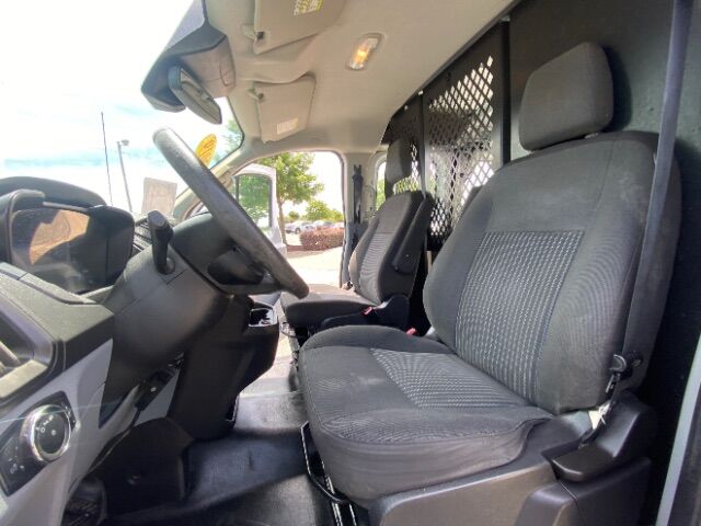 2019 Ford Transit-250 w/RH Swing-Out Doors Low Roof 129.9  WB Charlotte NC