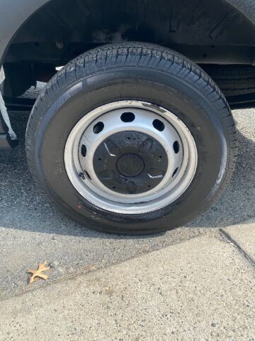 2019 Ford Transit-250 w/RH Swing-Out Doors Low Roof 129.9 WB Charlotte NC