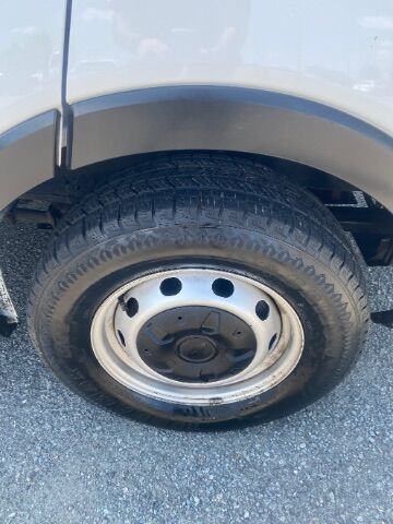 2019 Ford Transit-250 w/RH Swing-Out Doors Low Roof 129.9 WB Charlotte NC
