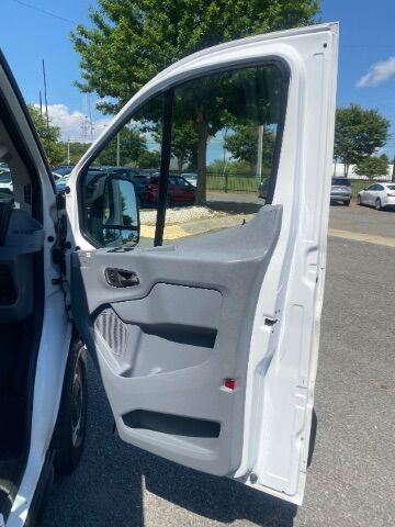 2019 Ford Transit-250 w/RH Swing-Out Doors Low Roof 129.9 WB Charlotte NC