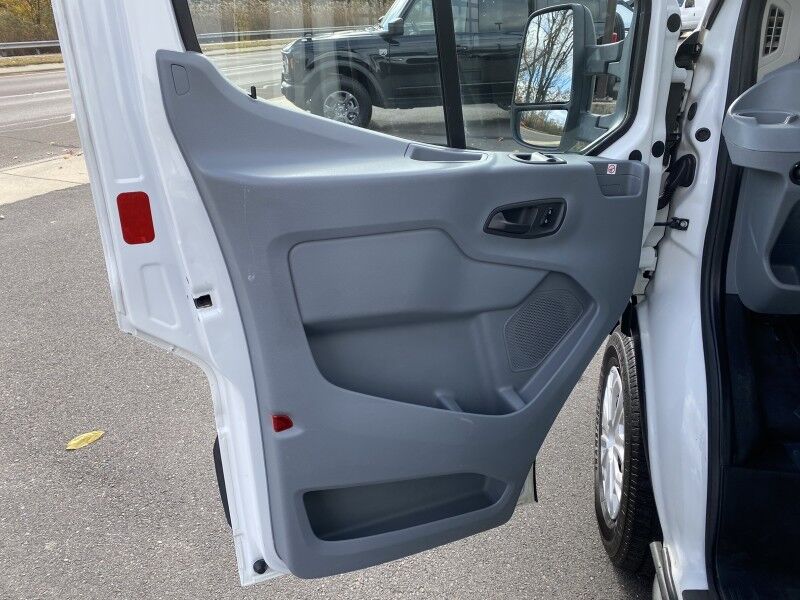 2019 Ford Transit Chassis Bristol  PA