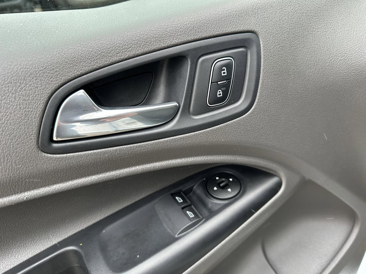 2019 Ford Transit Connect Van XLT | Low KM | FWD | Dual Sliding Doors | Rearview Camera | Remote Start | Bluetooth | Keyless Entry Redwater AB