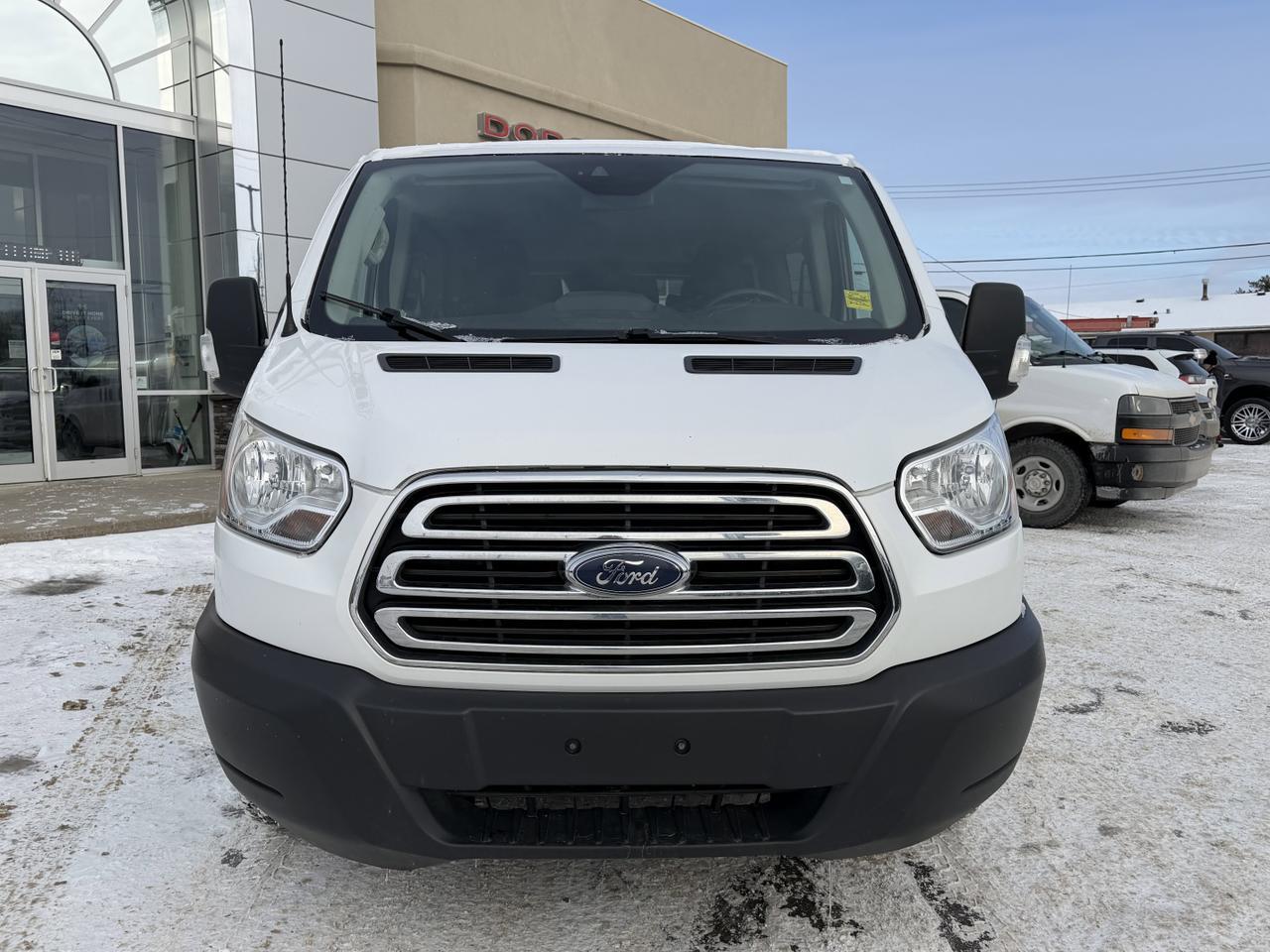 2019 Ford Transit Passenger Wagon T-150 XL RWD | 3RD Row Seating | Backup Camera | Tow Package | Sliding Door Redwater AB
