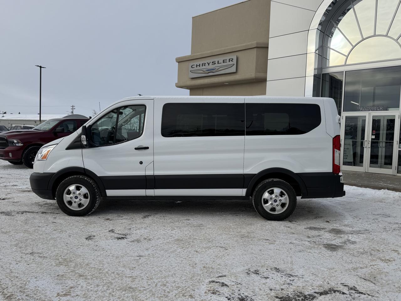 2019 Ford Transit Passenger Wagon T-150 XL RWD | 3RD Row Seating | Backup Camera | Tow Package | Sliding Door Redwater AB