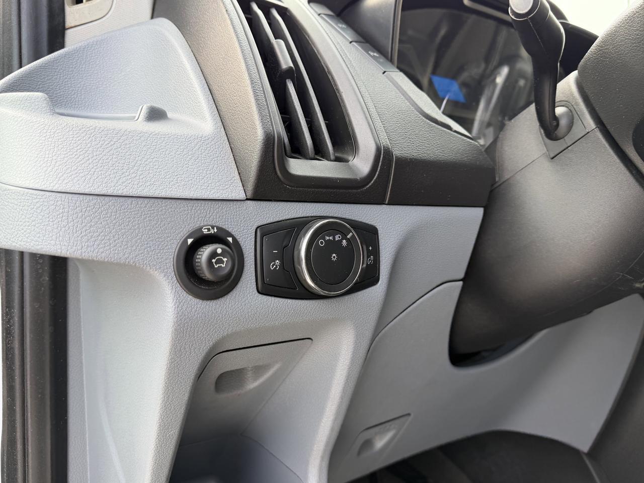 2019 Ford Transit Passenger Wagon T-150 XL RWD | 8 Seater | 3RD Row Seating | Backup Camera | Tow Package | Sliding Door Redwater AB