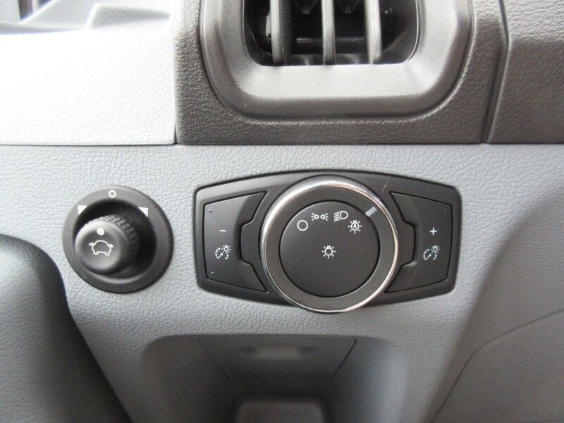 2019 Ford Transit Passenger Wagon T-350 148 Med Roof XLT Sliding RH Dr St. George SC