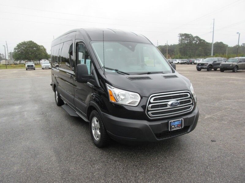 2019 Ford Transit Passenger Wagon T-350 148 Med Roof XLT Sliding RH Dr St. George SC