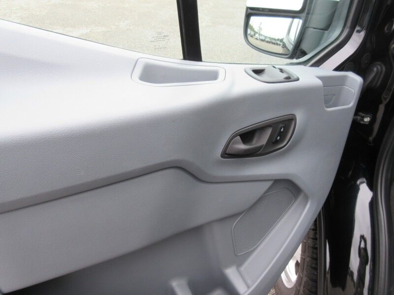 2019 Ford Transit Passenger Wagon T-350 148 Med Roof XLT Sliding RH Dr St. George SC