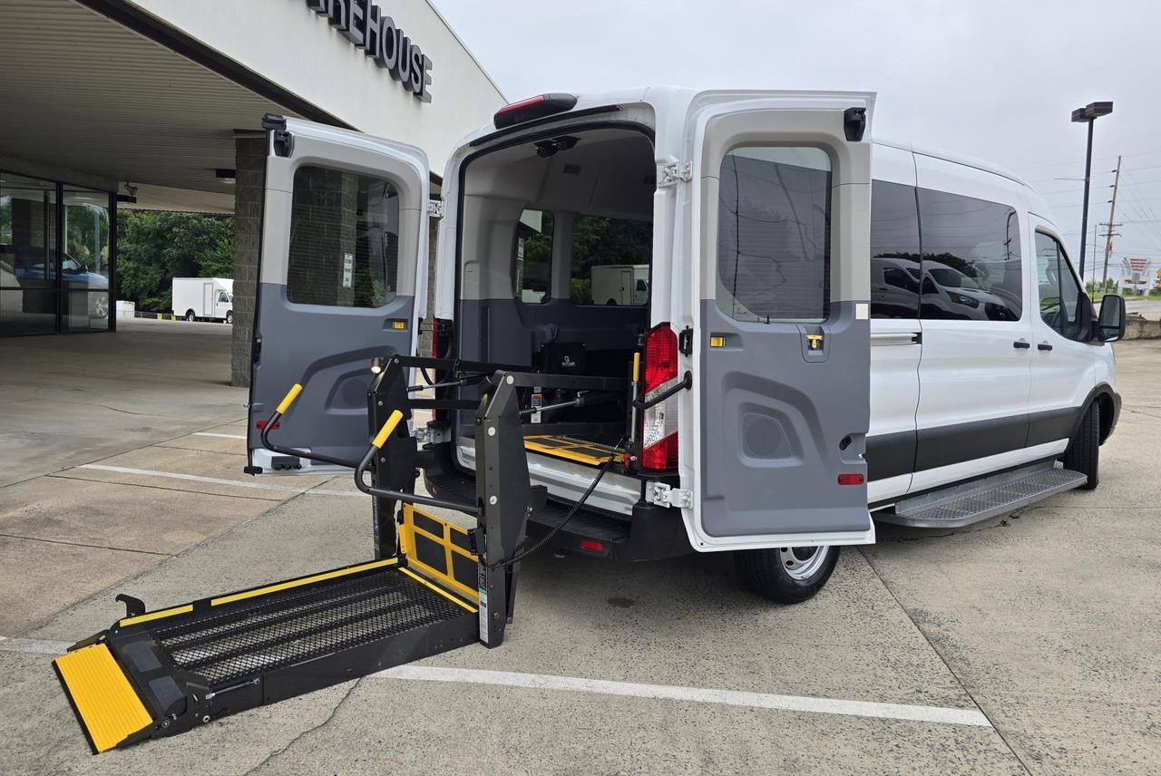 2019 Ford Transit Passenger Wagon T-350 Medium Roof 148WB XL 7-Passenger W/BraunAbility Wheelchair Lift Concord NC