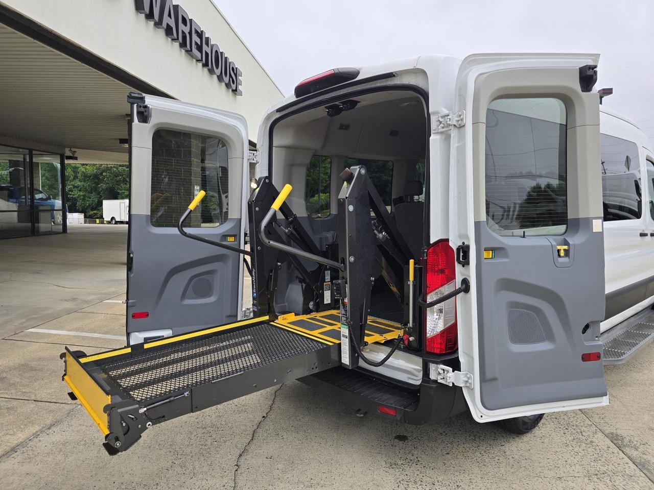 2019 Ford Transit Passenger Wagon T-350 Medium Roof 148WB XL 7-Passenger W/BraunAbility Wheelchair Lift Concord NC
