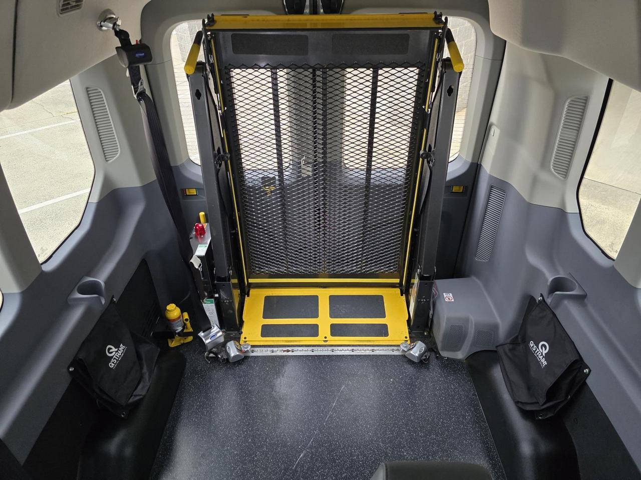 2019 Ford Transit Passenger Wagon T-350 Medium Roof 148WB XL 7-Passenger W/BraunAbility Wheelchair Lift Concord NC