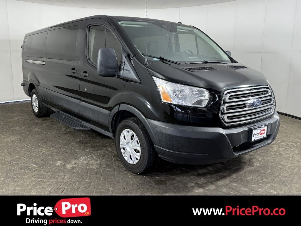 2023 Chevrolet Express Cargo Van 2500 photo 24