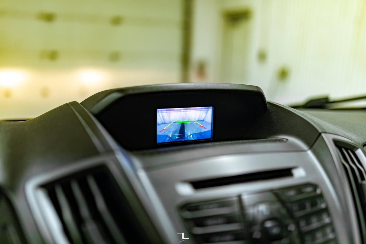 2019 Ford Transit T-150 4x4 Low Roof Passenger Van BCam Red Deer AB