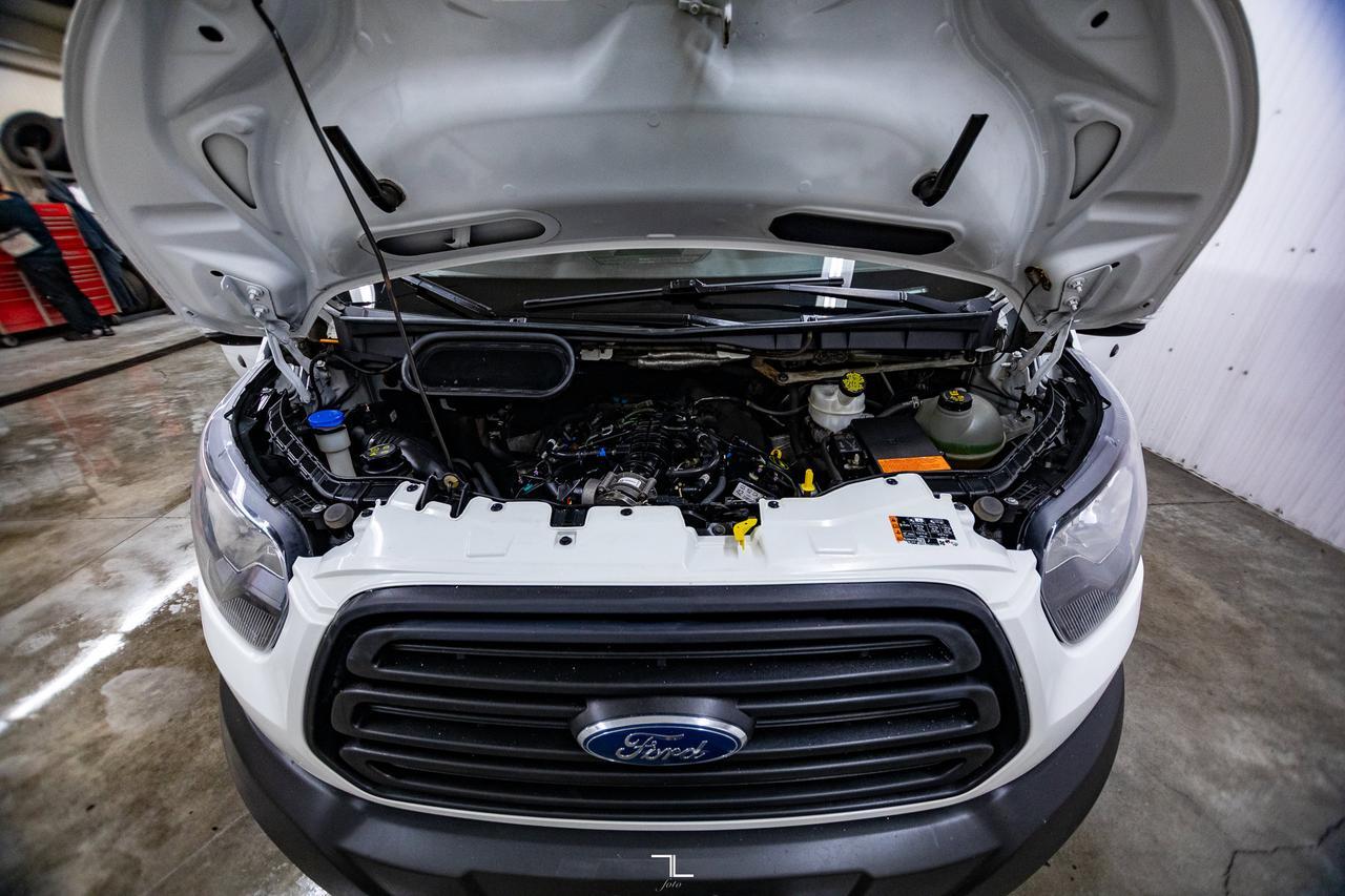 2019 Ford Transit T-150 4x4 Low Roof Passenger Van BCam Red Deer AB