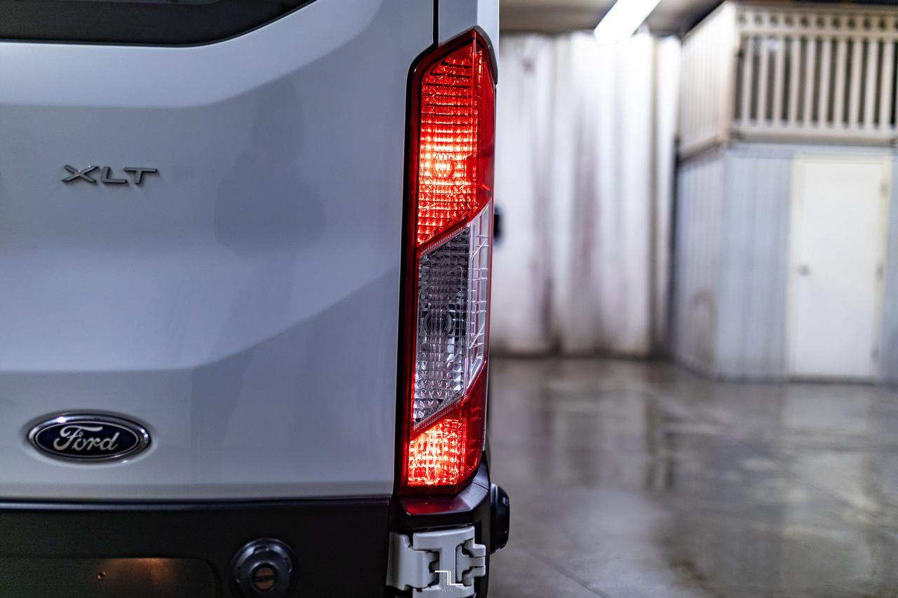 2019 Ford Transit T-350HD XLT Dually 15 Passenger Diesel Leather Nav Red Deer AB