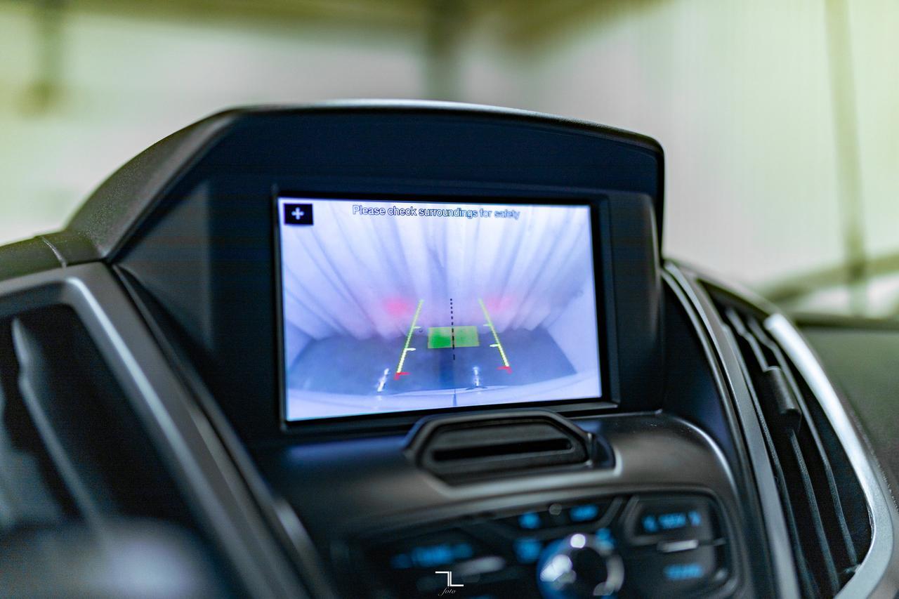 2019 Ford Transit T-350HD XLT Dually 15 Passenger Diesel Leather Nav Red Deer AB