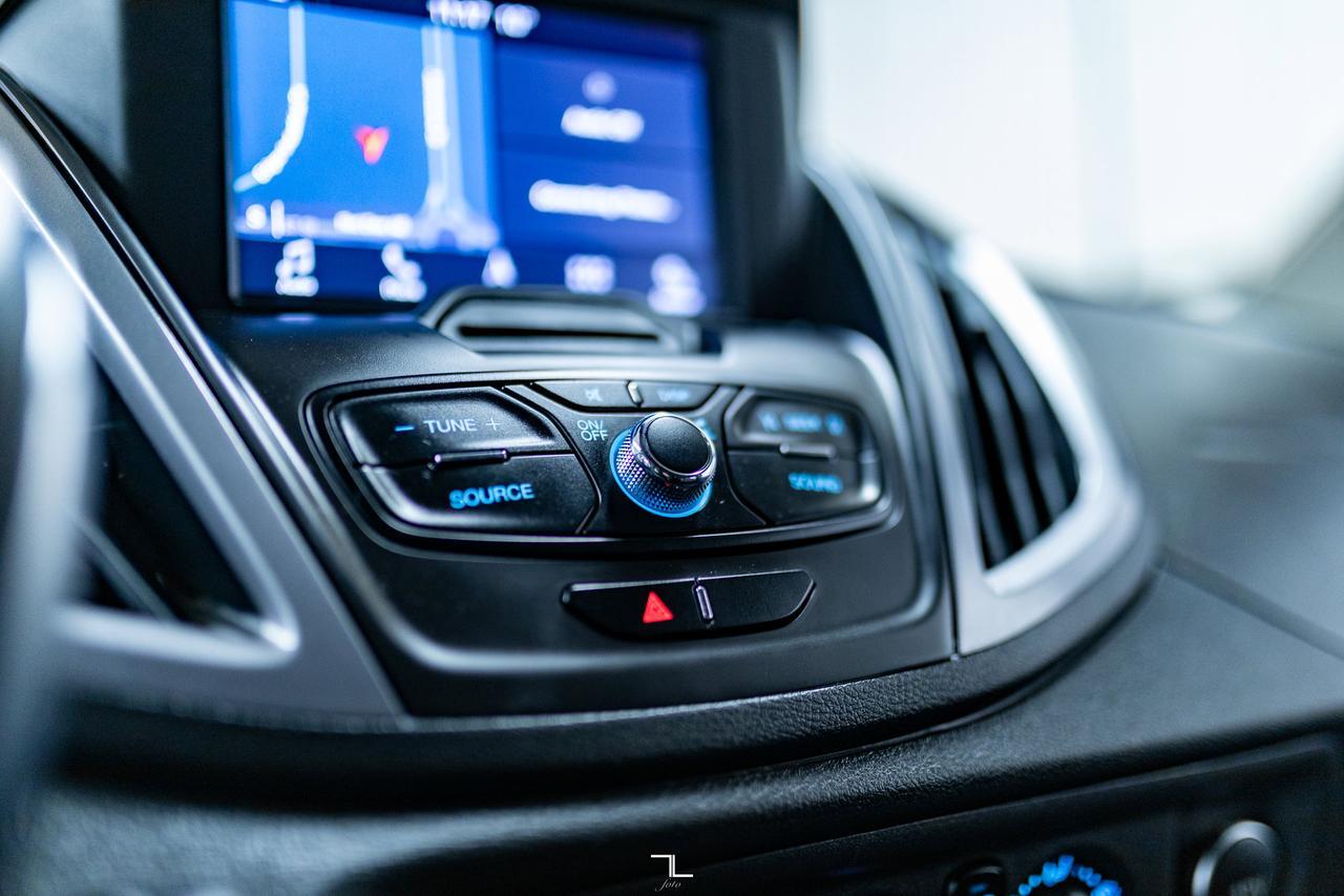 2019 Ford Transit T-350HD XLT Dually 15 Passenger Diesel Leather Nav Red Deer AB