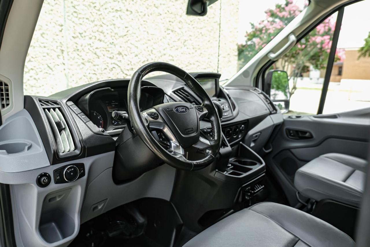 2019 Ford Transit Van